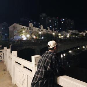 国产Chinese男男Gay 呻吟 骚受
